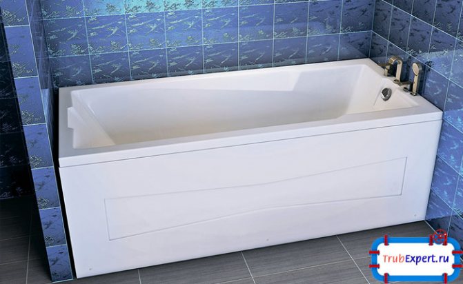 Акрил уже продолжительное время считается одним из удобных и практичных материалов для изготовления ванн
