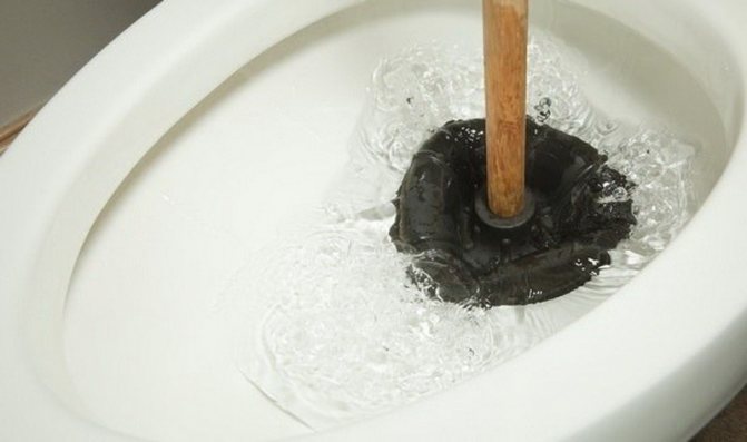 Как прочистить канализацию используя разные способы