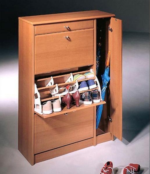 Шкаф-бона является достаточно практичным мебельным гарнитуром, который позволяет вместить большое количество обуви